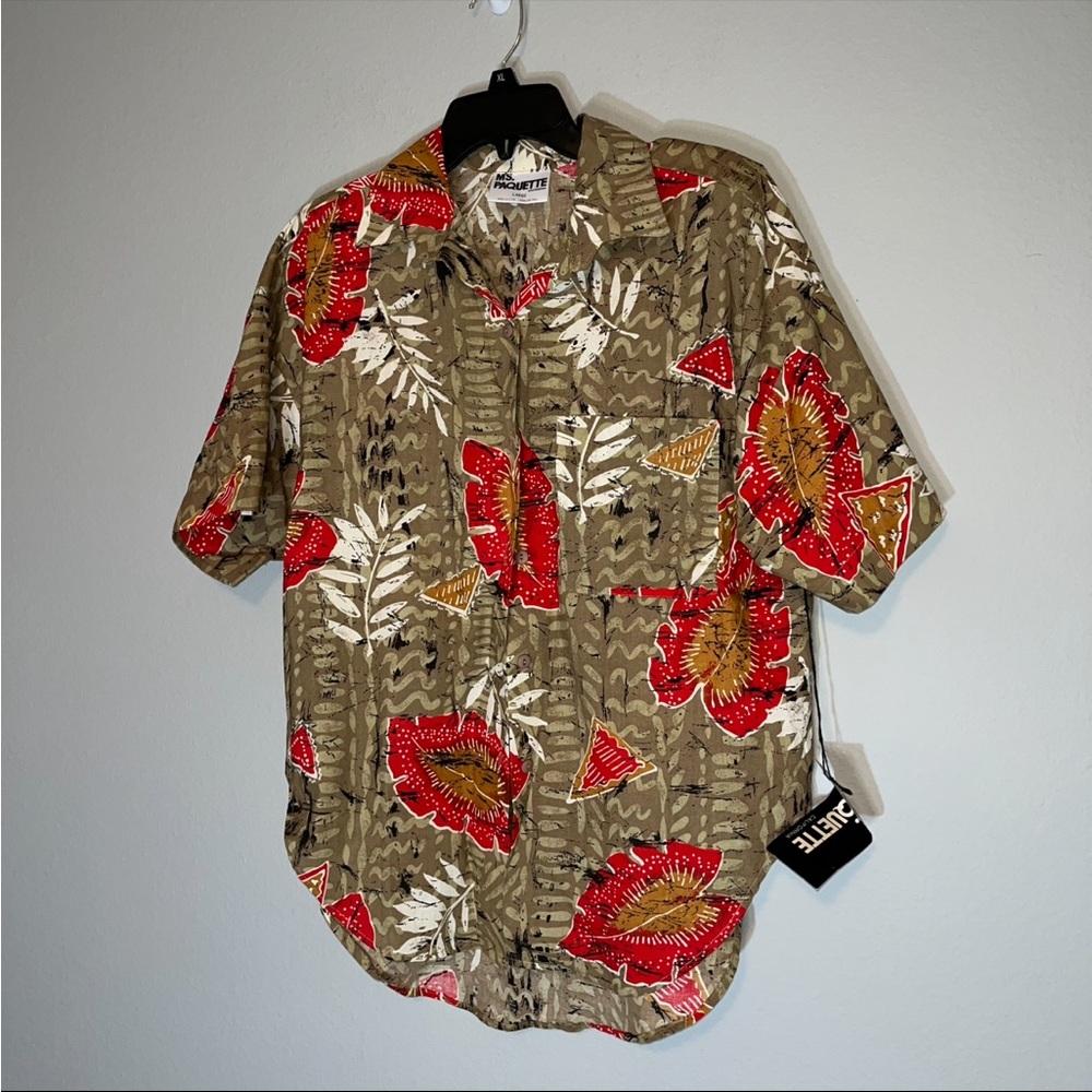 Ms. Paquette Button Front Shirt Size L